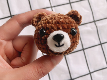 [Blind Box] 3 Crochet Accessories + 2 DIY Plush Pet, Hand-woven edelweiss cartoon animal head finished product rabbit pendant