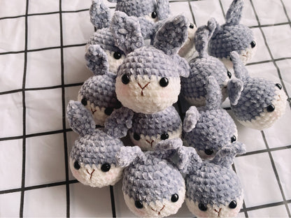 [Blind Box] 3 Crochet Accessories + 2 DIY Plush Pet, Hand-woven edelweiss cartoon animal head finished product rabbit pendant