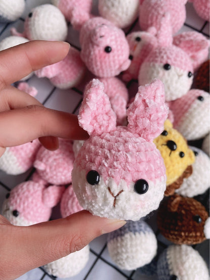 [Blind Box] 3 Crochet Accessories + 2 DIY Plush Pet, Hand-woven edelweiss cartoon animal head finished product rabbit pendant